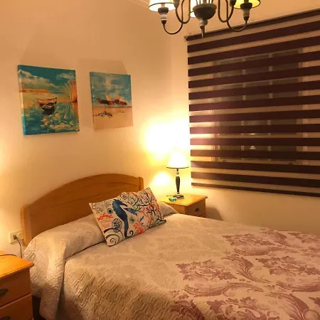 Primera Linea En Piscinas Naturales. Apartament Barlovento