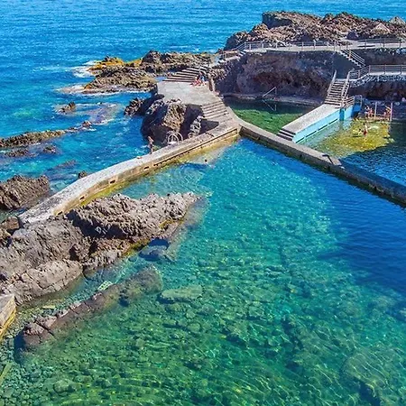Primera Linea En Piscinas Naturales. *