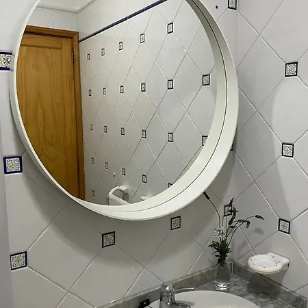 Primera Linea En Piscinas Naturales. Apartment