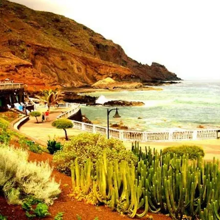 Primera Linea En Piscinas Naturales. * Barlovento